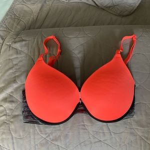 Victorias Secret Push Up bra - 32D